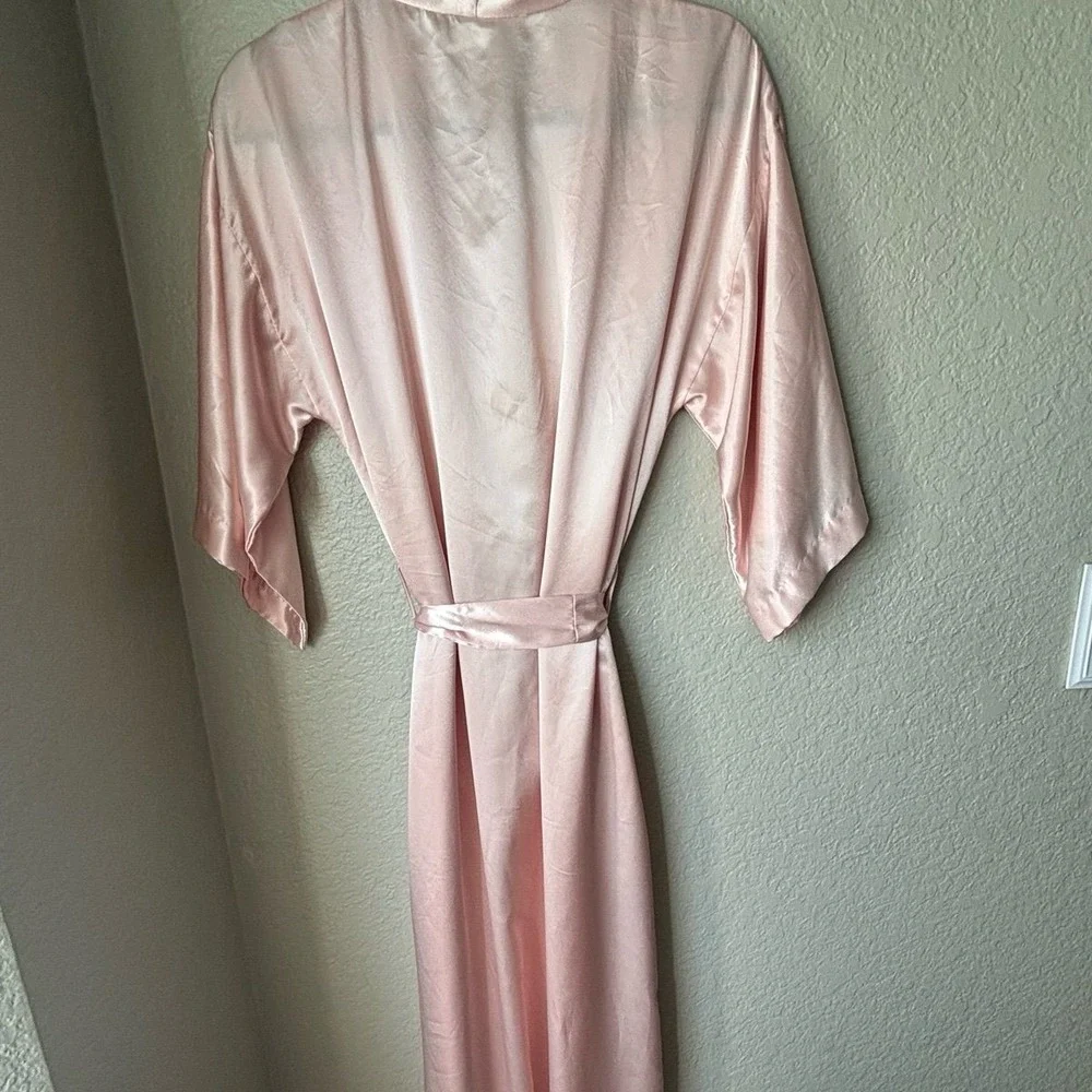 Vintage Nordstrom Belted Night Robe Pink Lingerie. Med-Large Petite.‎